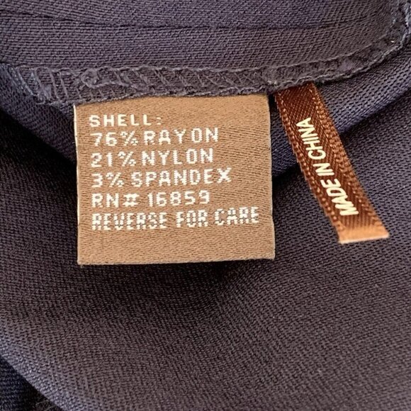 J. McLaughlin Mayer skirt Womens 8 Navy Pockets Back Zip Preppy Quiet Luxury - Picture 8 of 9